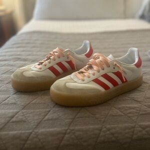 Womens Adidas Sambae shoe